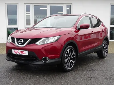 Nissan Qashqai 1.6 DIG-T Tekna... 